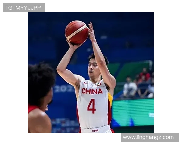 武汉篮球队在联合会杯积分榜上以62分稳居第一名展现强劲实力